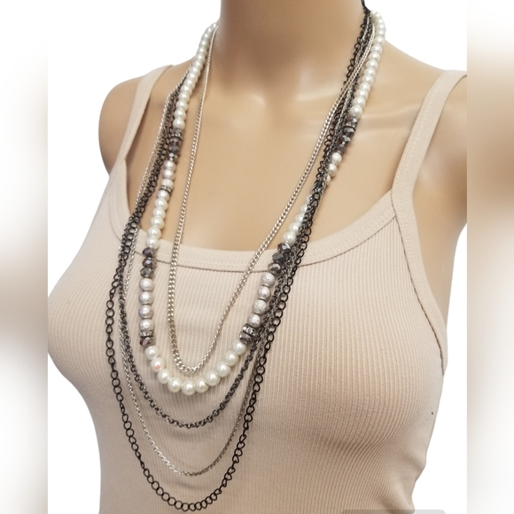 NY COLLECTION CHAIN & FAUX PEARL LAYERED LONG NECKLACE - Picture 2 of 6